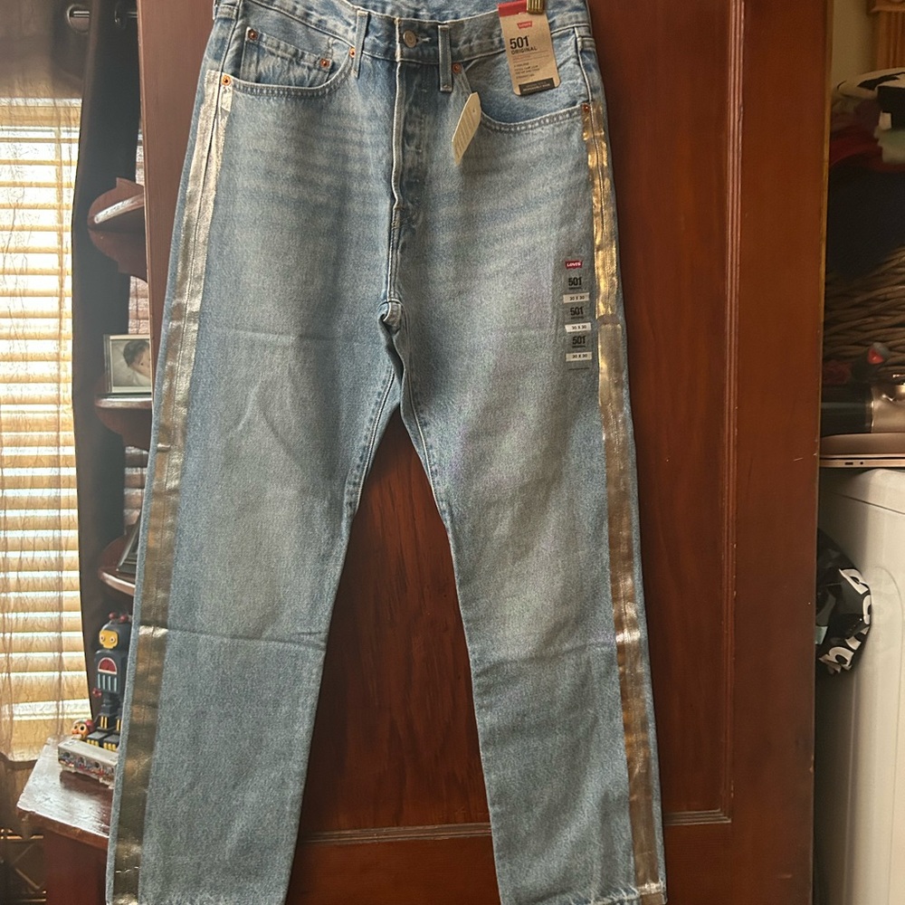 Levi's women’s Blue Jeans with Silver Stripes